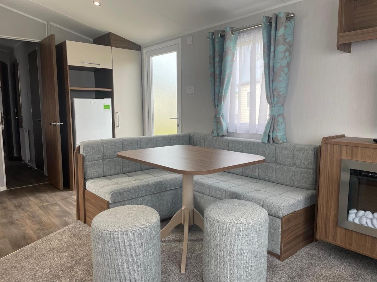 Tidal Caravan Minehead Exterior photo